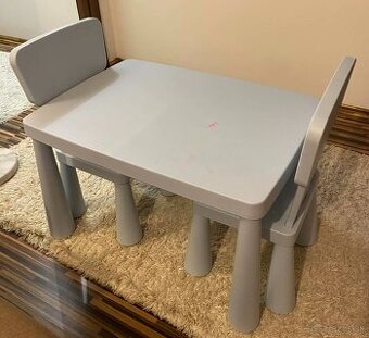 predám stol a stolicky + kreslo Ikea