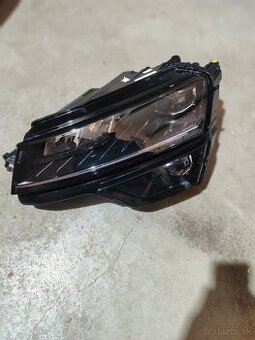 Svetlo ľavé Škoda Karoq