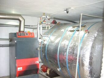 NÁDRŽ KOVOVÁ AKUMULAČNA 4000L SMALTOVANA