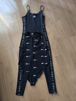 Čierny overal Nike Air veľkosť S s body Nike Air M