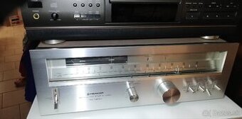 Pioneer TX-7800 v krásnom vstave