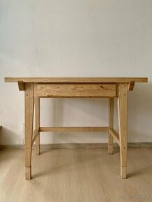 Drevený stôl - masív - 1