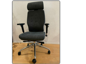 prémiová kancelárska stolička s bedrovou opierkou vzduchovou