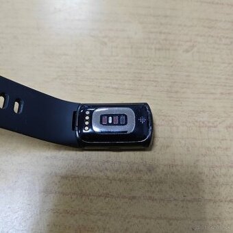 Predám Fitbit Charge 6