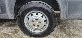Continental 215/75R16C