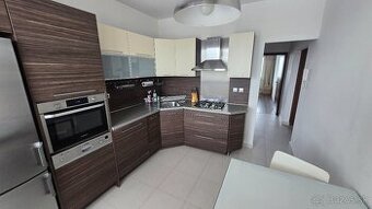 3-izbový byt Petžalka