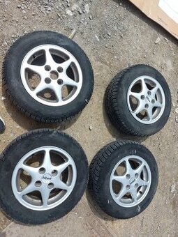 4x100r13