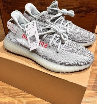 Yeezy 350 V2 “Blue Tint” size 43