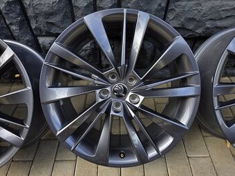 5x112 R19 Škoda Acamar Superb 3