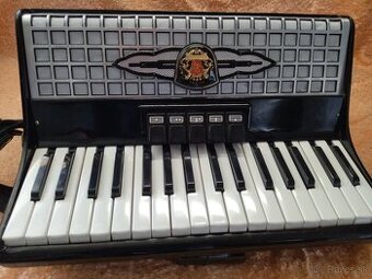 Harmonika akordeon RoyalStandard Capella 80 bas