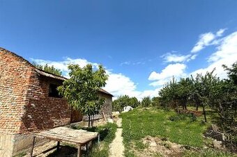 Chcete zdravý dom na rekonštrukciu a veľkú záhradu 2400m2