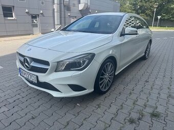Mercedes CLA shooting brake 180 benzín automat