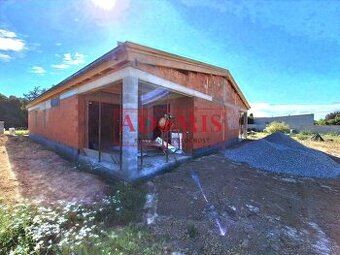 Predáme tehlový bungalov 5izbový Košice - Šaca, tep.čerpadlo