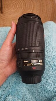 Nikon AF-S NIKKOR 70-300mm 1:4.5-5.6 G VR
