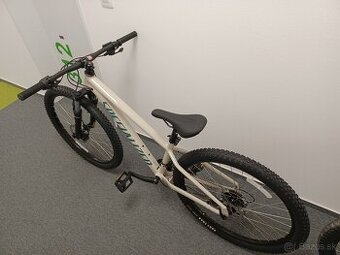 Bicykle Specialized