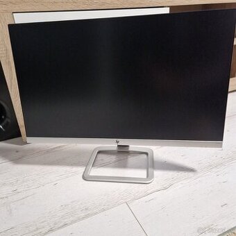 HP monitor ,klávesnica logitech - 1