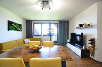 Moderný 3-izbový byt s garážou a výhľadom na Tatry – Veľká L