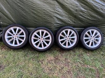 Elektróny sada Škoda 5x112 R17 aj zo zimnými pneu 225/45 R17