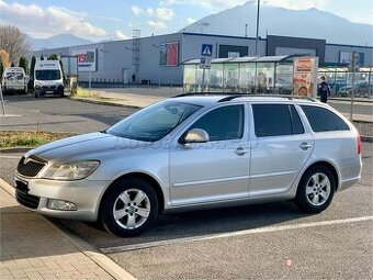Škoda Octavia Combi 1,6 77 kW, 2012