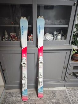 Predám detske dievčenské lyže Head Joy