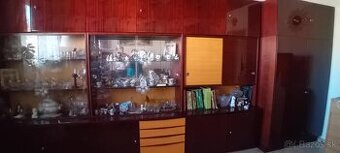 Klasicka obyvacia stena