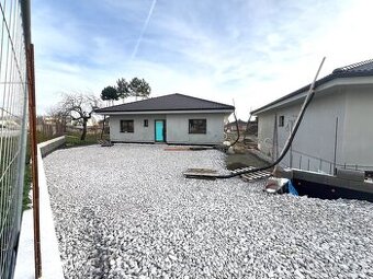 PREDAJ 4 izb. NOVOSTAVBA s pozem. 602m Žabokreky