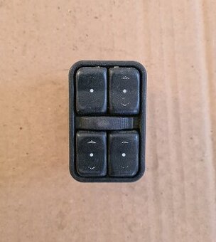 Ovládanie okien Opel Zafira A 13363401