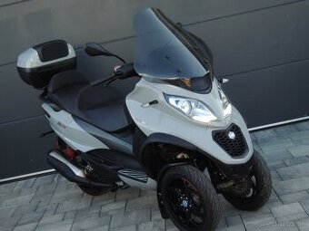 PIAGGIO MP3 500 HPE 2021 ABS ASR SPIATOČKA ,,B" vodičák