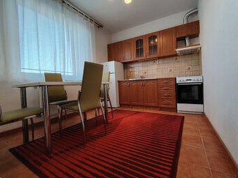 Záujem o kúpu 1,2 izbového bytu Nové Zámky.