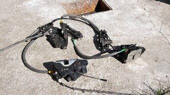 Zámky BMW E46 Touring r.v.2003 320D 110kW M47