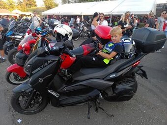 Predám Yamaha X-max 400 MOMODESIGN  Xmax YP