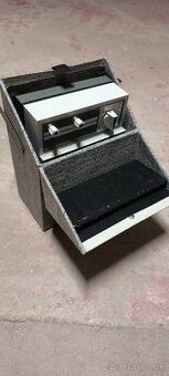 Analogovy laboratorny Voltmeter