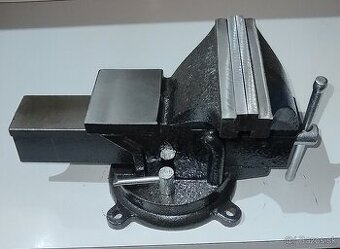 Predám otočný zverák 125mm