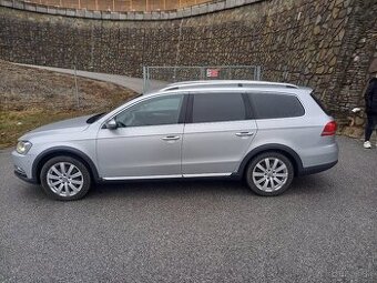 VW passat alltrack b7