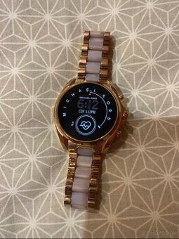 Inteligentné hodinky Michael Kors