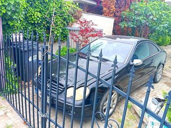 Predam MB Clk 270 na nahradne diely