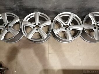 Volswagen skoda 17"
