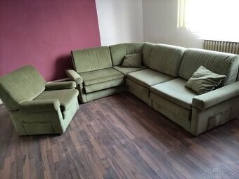 rozkladacia rohová sedačka + 1fotelka