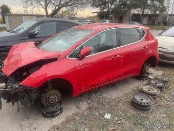Rozpredam KIA Ceed II 2 1.6 GDI G4FB 2012-2018