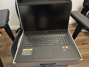 [Predám] 17.3" HP OMEN 17-db0901nc Black + 2 roky ONSITE se