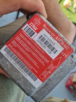 Riadiaca jednotka alfa romeo airbag