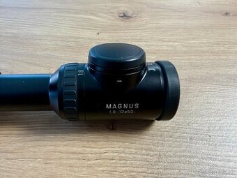 Leica Magnus 1,8-12x50i