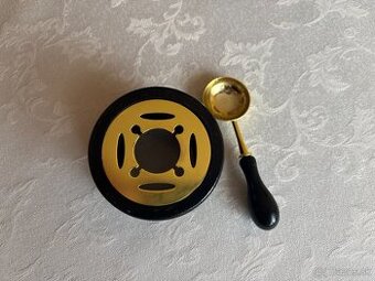 Predám čierne voskové pečatidlo