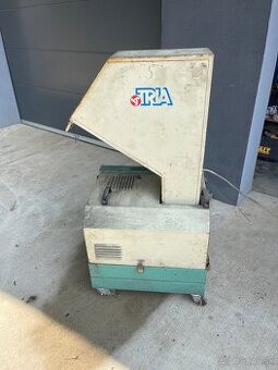 Drvič, Granulator , Rezaci Mlyn TRIA 22-18 BL-T