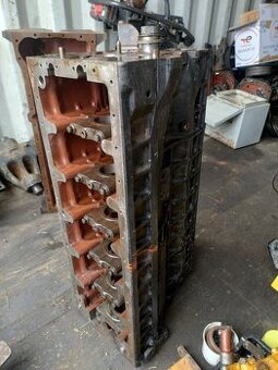 Motor Zetor forterra 6 valec same