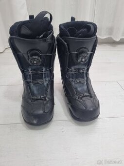 Predám snowboardove topánky Atomic