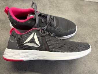 tenisky Reebok v.39 nové
