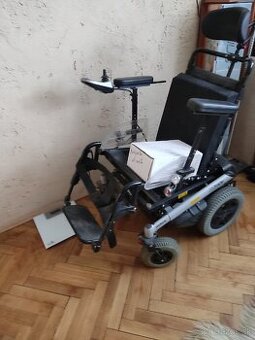 Predám elektrický invalidný vozik