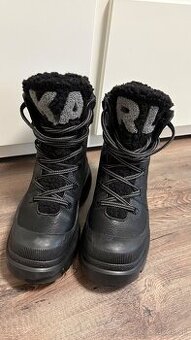 Karl Lagerfeld zateplené čižmy