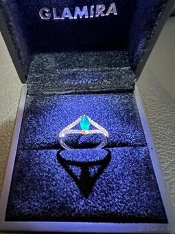 Zlatý dámsky prsteň - luxus